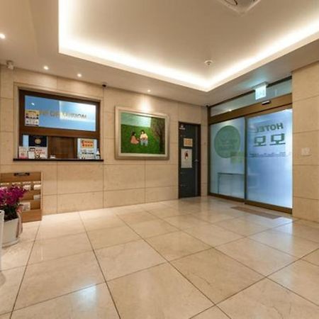 Hotel Momo Пусан Экстерьер фото